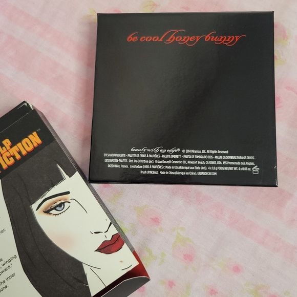 NEVER USED Limited Edition Pulp Fiction palette from Urban Decay - Picture 5 of 5